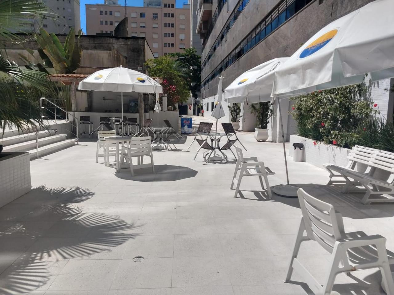 Apartamento Flat Praia Pitangueiras No Гуаружа Экстерьер фото